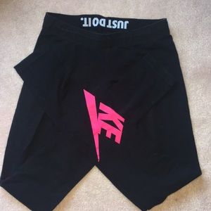 Nike leggings
